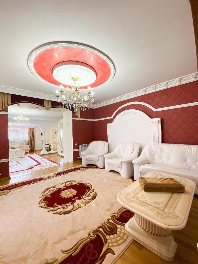 Петрос Family Hotel 亚列姆切 外观 照片