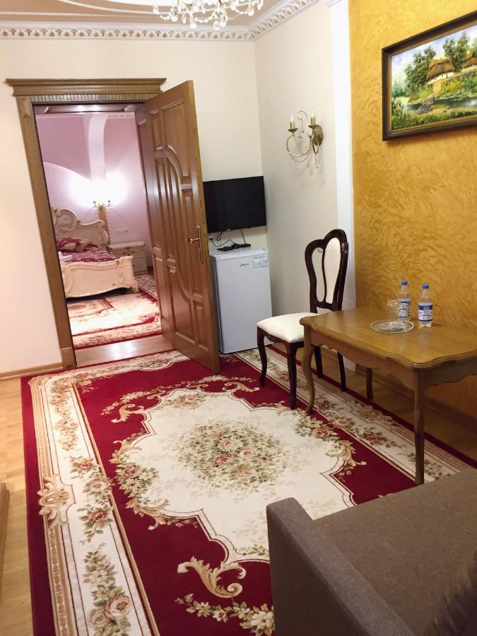 Петрос Family Hotel 亚列姆切 外观 照片
